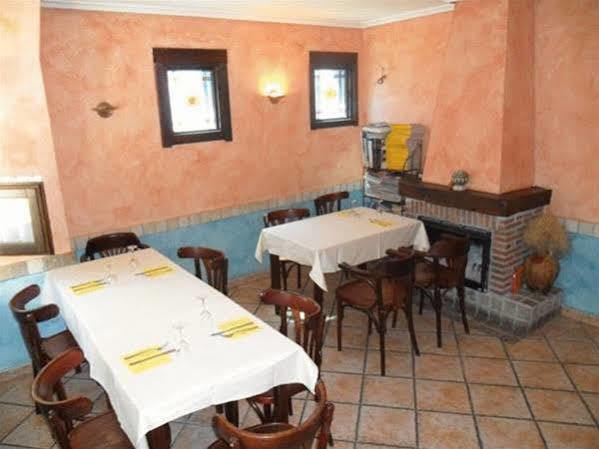 Hotel Rey Chindasvinto Covarrubias Eksteriør billede